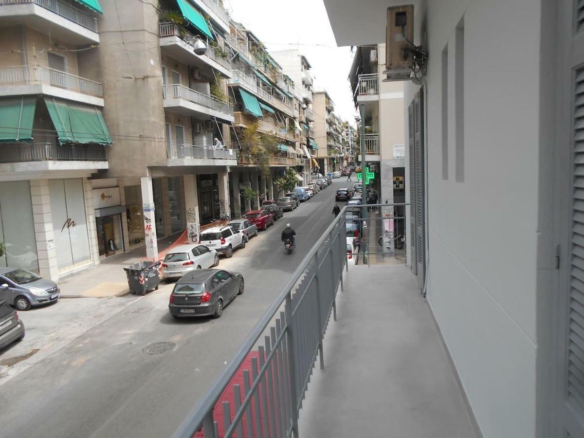 Koukaki-Acropolis Roomy With A Private Veranda Apt. 아테네 외부 사진