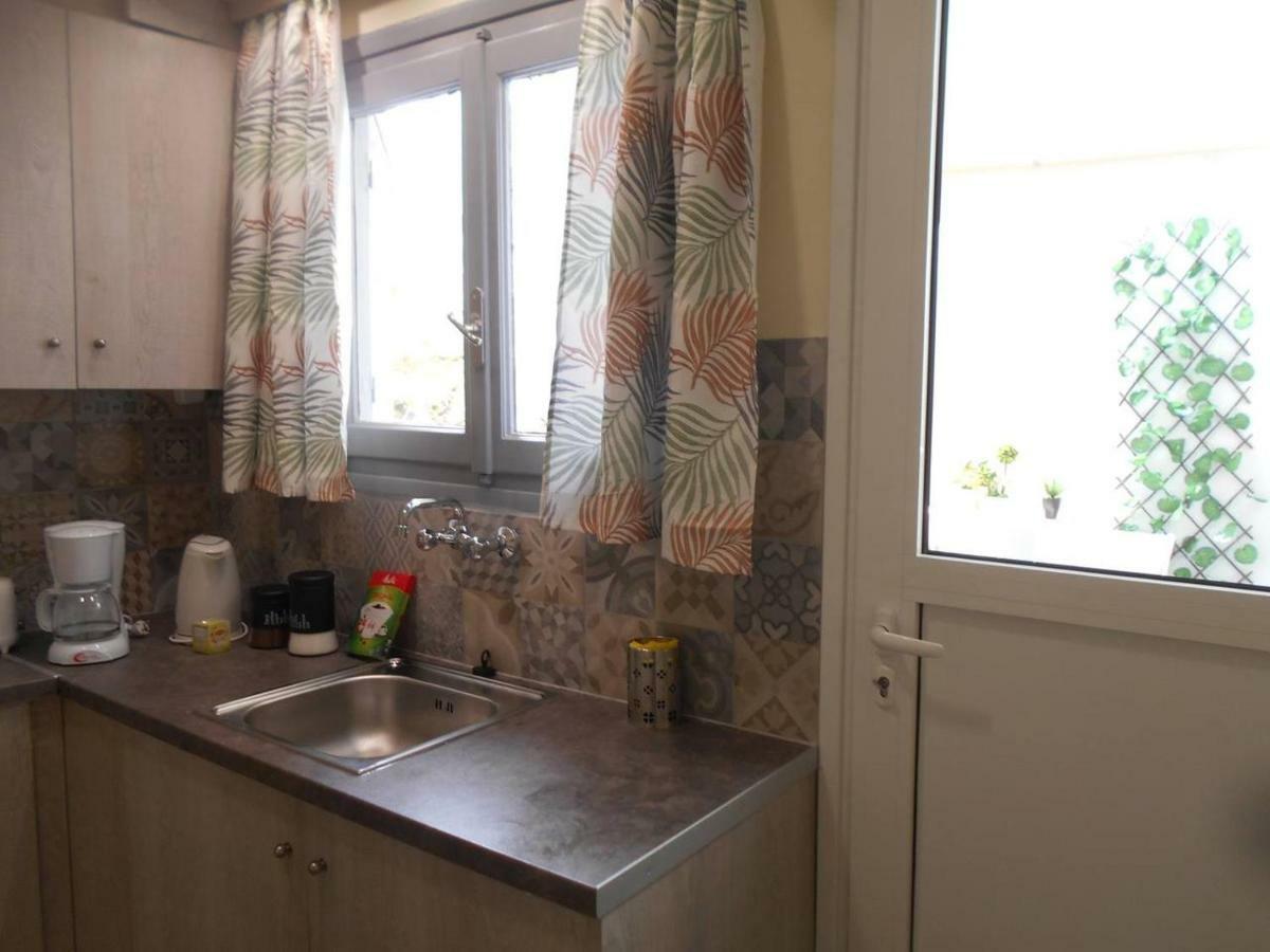 Koukaki-Acropolis Roomy With A Private Veranda Apt. 아테네 외부 사진